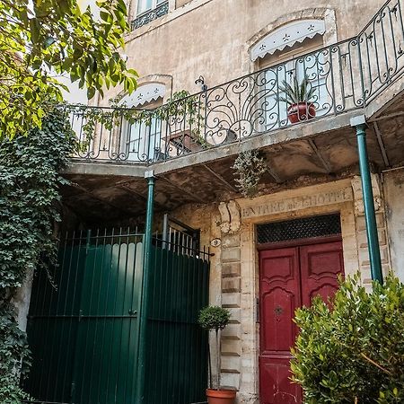 Les Suites De Peyrat Pézenas Exteriör bild